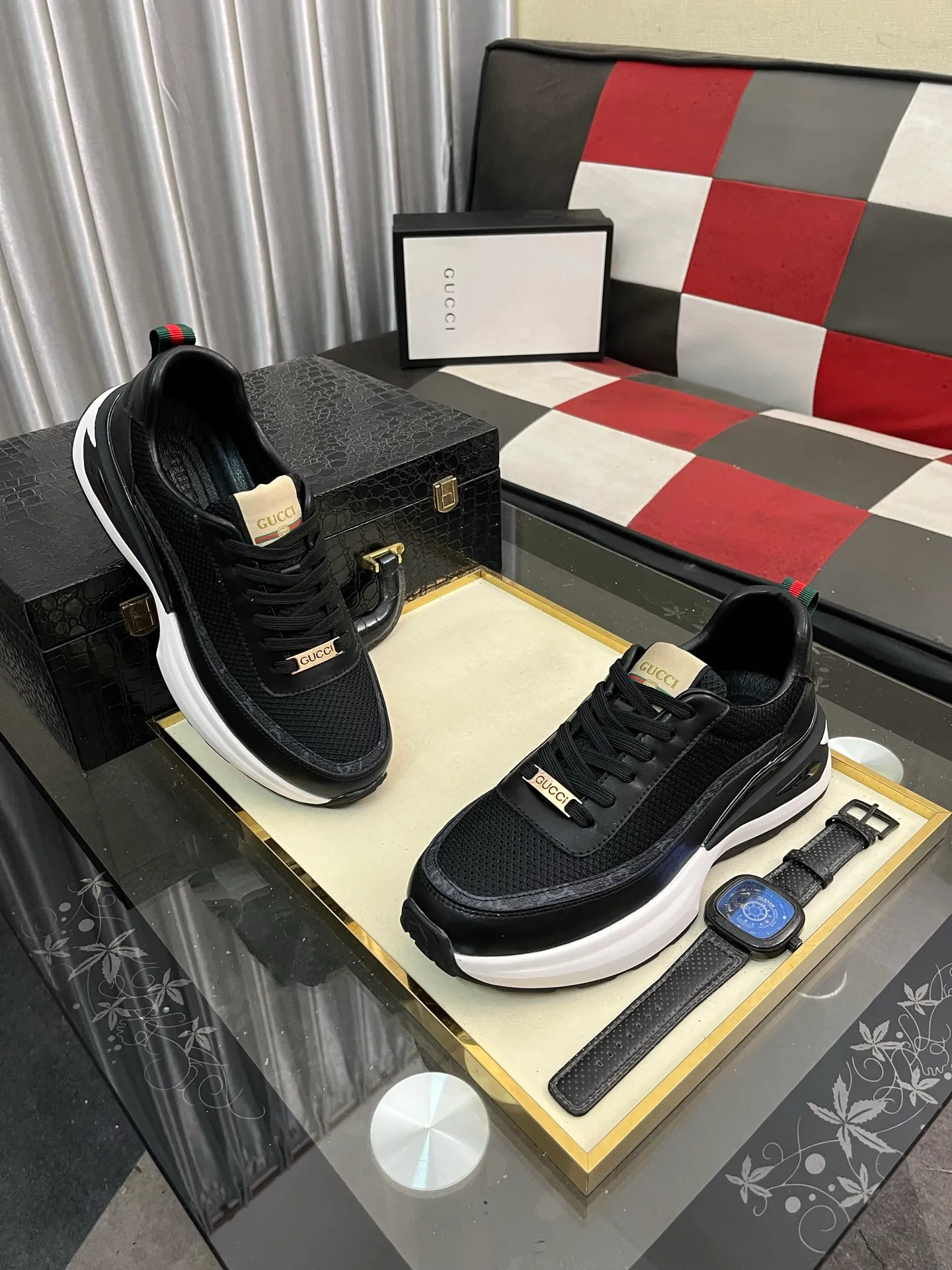 Men's Men's Shoes 💰458 ⌚️⌚️[GUCCI] Gucci men's casual shoes are absolutely popular 🔥The ultimate matching item for trendy men! The charm of super texture is irresistible, the main recommendation, the flower leather color is bright! The upper is made of high-quality brand printed fabric with cowhide, breathable leather lining and wear-resistant rubber sole, noble and elegant! Extremely comfortable🎁🎁You can be as handsome as you want💪 38-443️⃣colors available